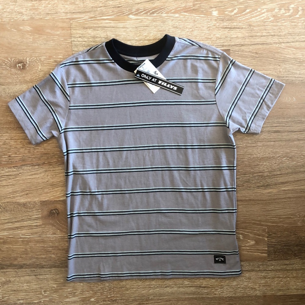 (SOLD) Billabong tee shirt for men